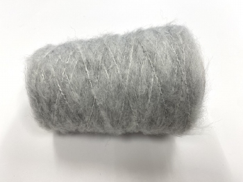 dirty mama mohair  +-1 kilo color soft greyish