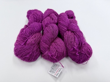 silk qiviut melange of 14 to 16 micron qiviut 700met special edition color intens fuxiatata