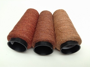 Bourette de Luxe   100% Silk 20/1Nm 3 color Rost Red