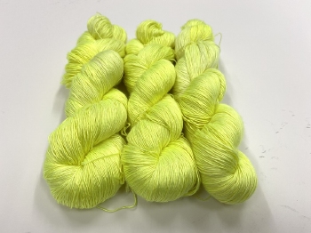 Powdersoft zijde color 2025 intens fluo yellow
