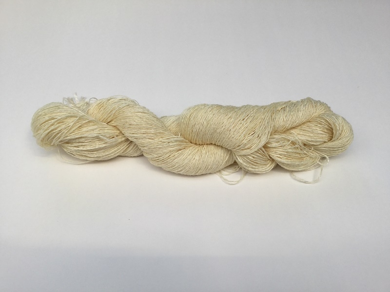 50% bombyx Moris silk + 50% tussah silk ready to dye