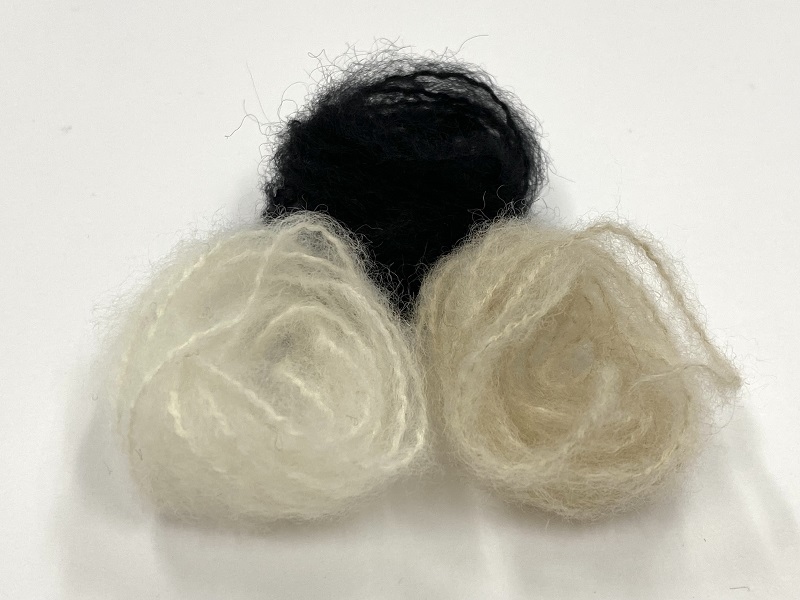 ADAM    100% Pure Extreme fine Cashmere SUPER SOFT wit