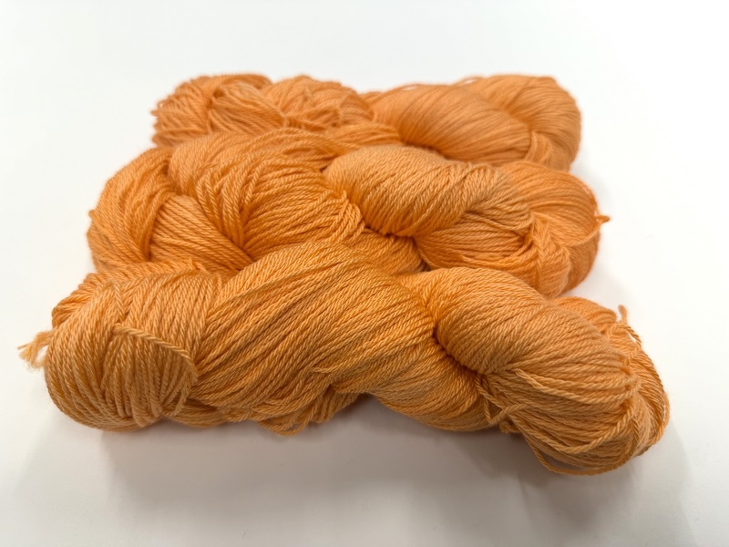 Augustine Supreme 10/3Nm  100 gram = 330 meter  color