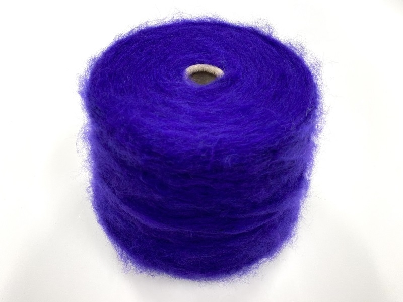 dirty mama mohair  +-1 kilo color  barbzella intens viopurplet