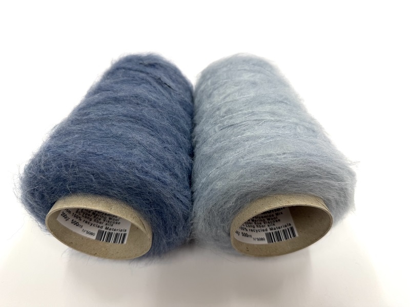 dirty mama mohair  200gram color stromy grey bleu