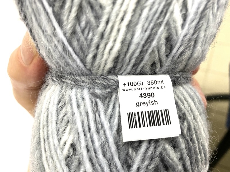 Easy Wool color fading color greyish