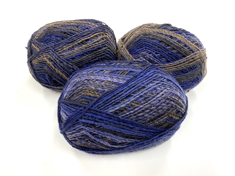 Easy Wool color fading color lapis lazuli bleu