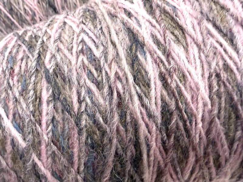 Easy Wool color fading color soft clematis