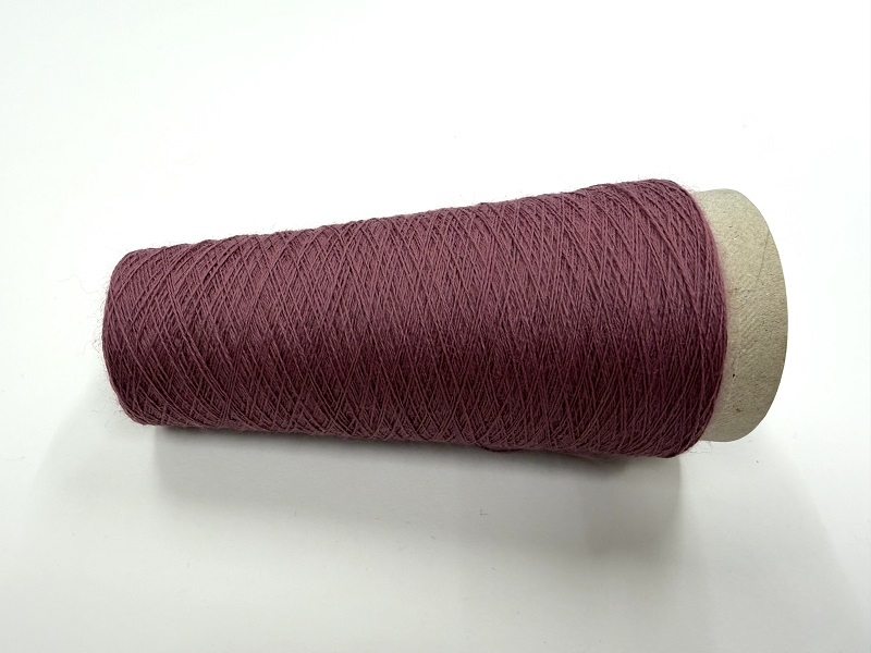 EasyFelt wool   color confiture de fraise brulee