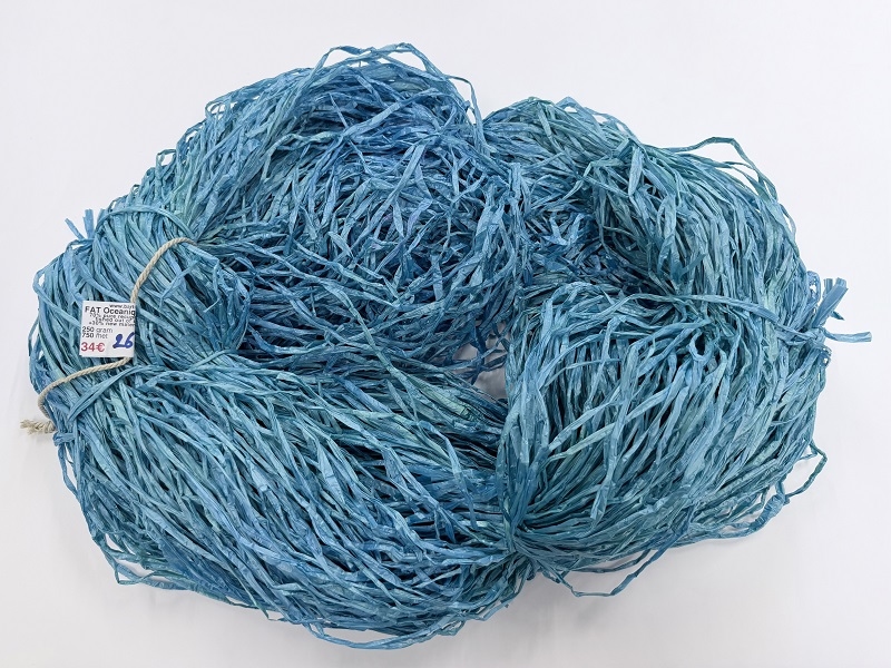 FAT oceanique plastique OPAQUE  250gr = 750met COLORS