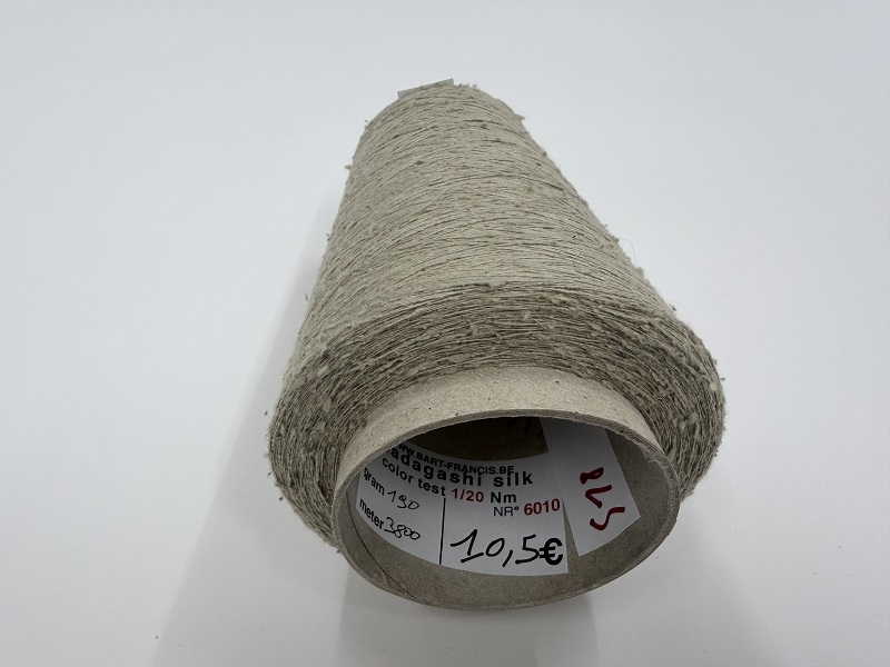 madagashi spintest +-1/20nm 100% pure super madagashi silk single spun  190gram   3800met