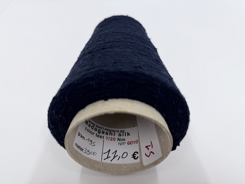 madagashi spintest +-1/20nm 100% pure super madagashi silk single spun  195gram   3900met