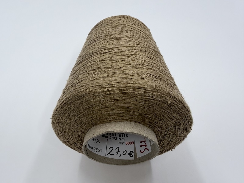madagashi spintest +-2/20nm 100% pure super madagashi silk single spun  485gram   4850met