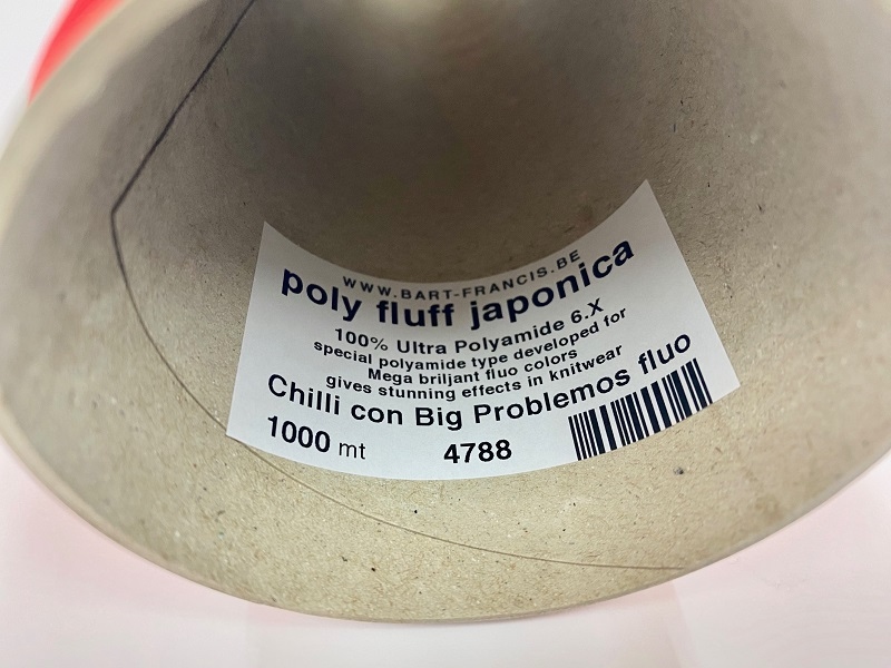 poly fluff Japonica color