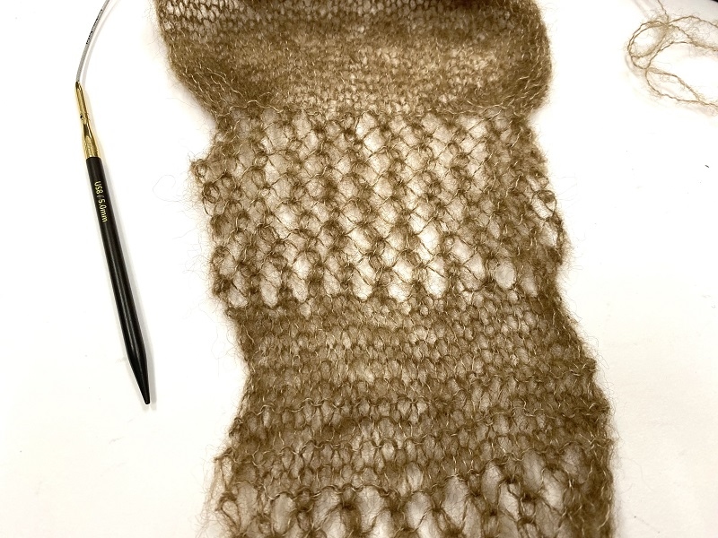 pure eco alpaca fluffy  colored LUCIFER BLACK