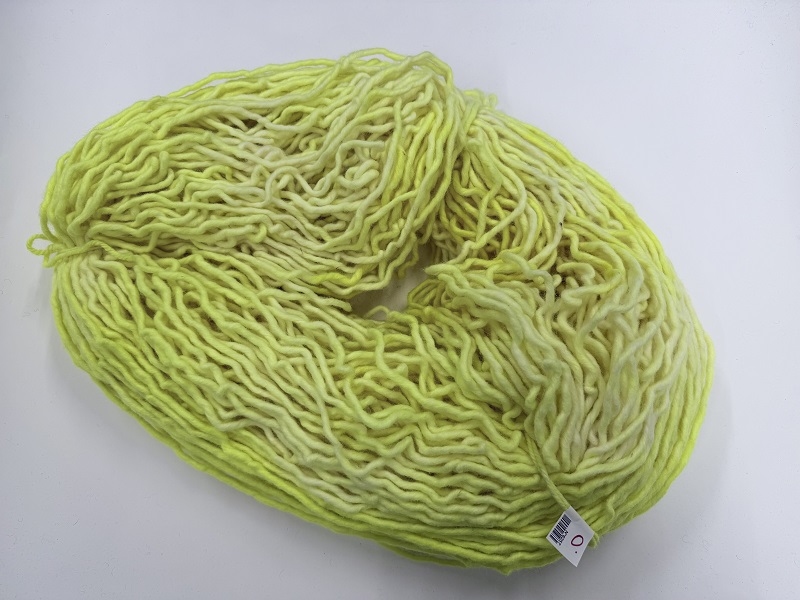 rattestaarten 100% pure wol in dikke micronage Inktjet printed colors O