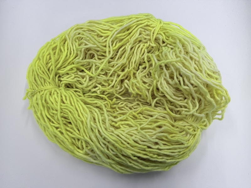 rattestaarten 100% pure wol in dikke micronage Inktjet printed colors O