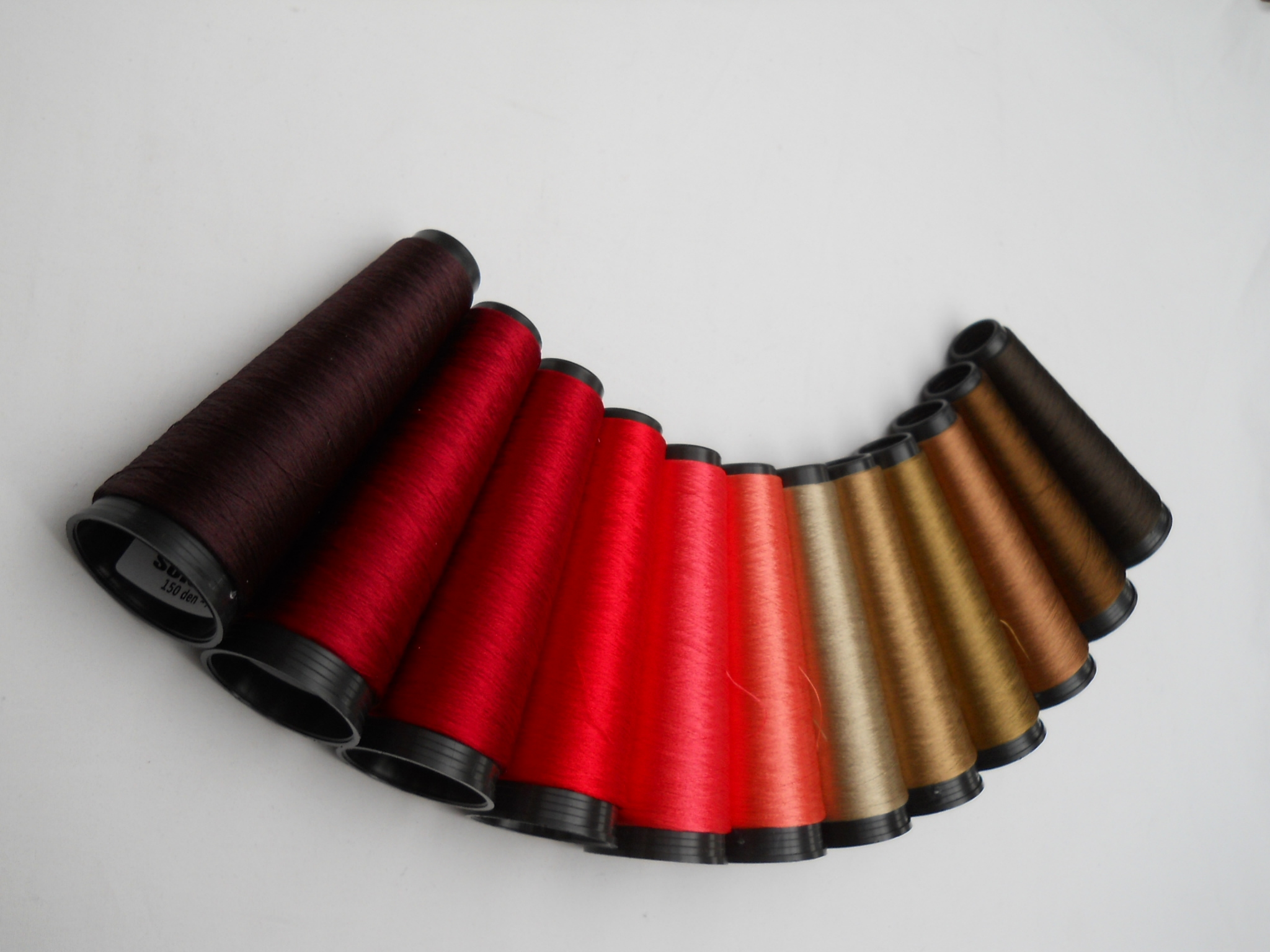 Red colorcombination for Petra Tschanter's patern