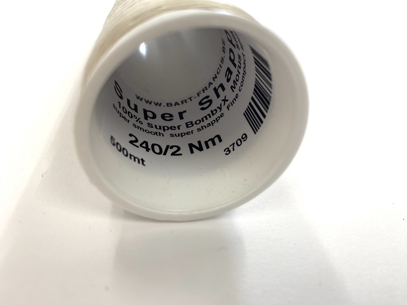 Schappe Super Best   240/2Nm   more withe then ecru  in between