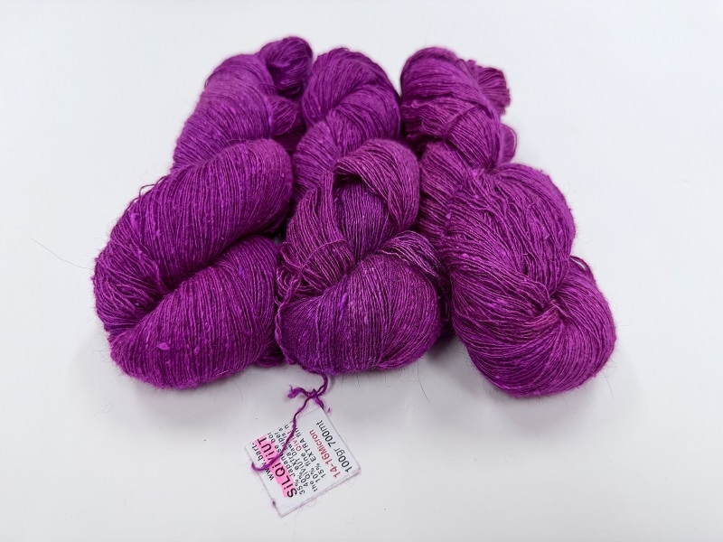 silk qiviut melange of 14 to 16 micron qiviut 700met special edition color fuxiatata