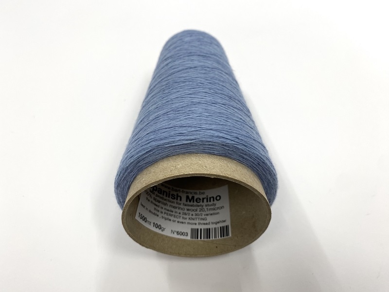 spanish merino  test spin and test color 30/2Nm  SUPER PROMO color sky bleu fantasy melange color